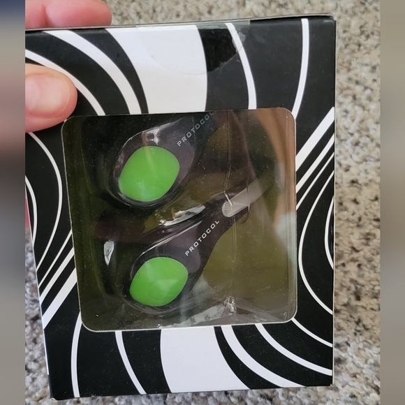 NWT LED Shoe Lights - Picture 2 of 3